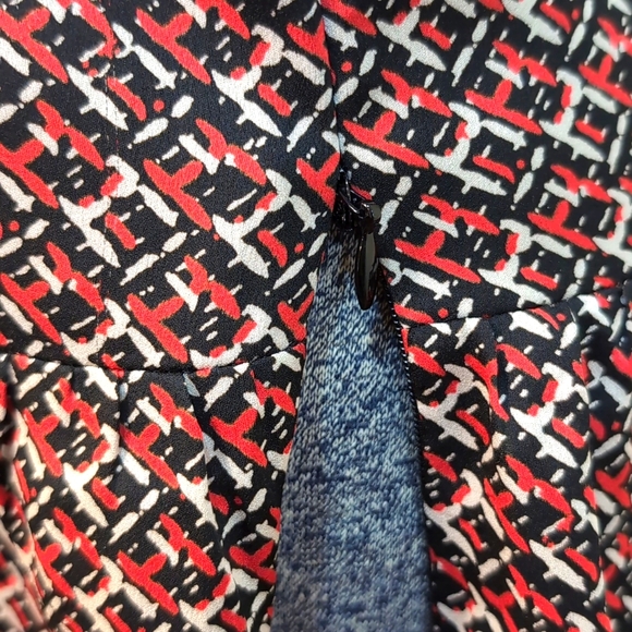 🌸Host Pick🌸 Women's Sleeveless Top Pattern Print - Picture 9 of 16